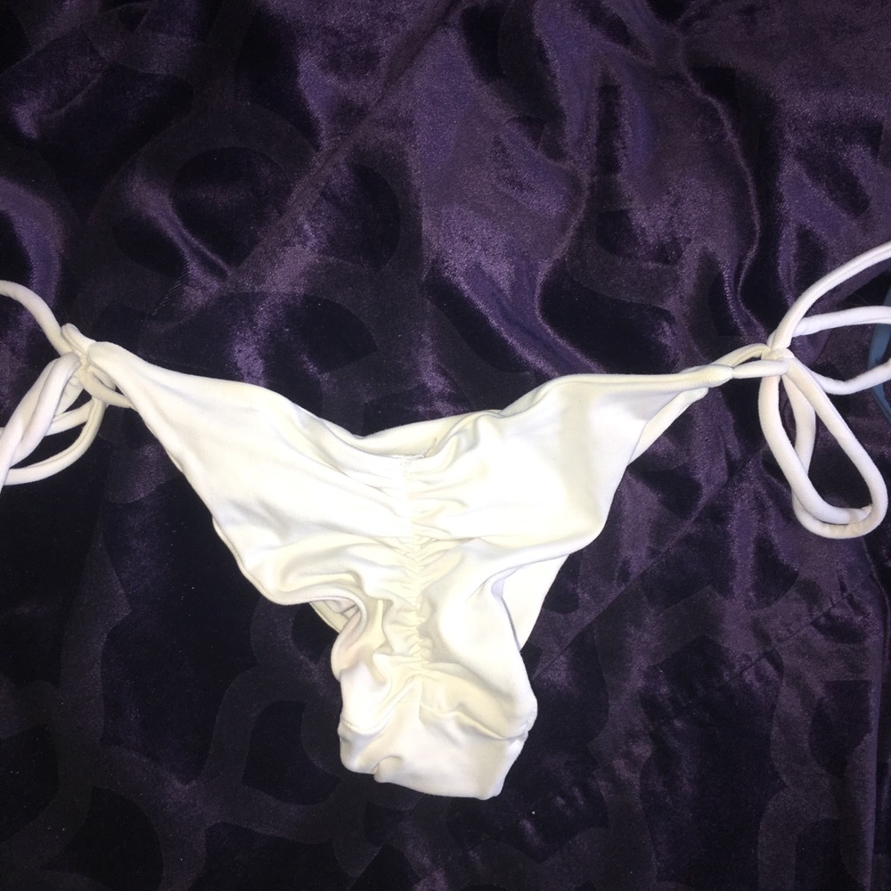 white san lorenzo scrunch bottoms